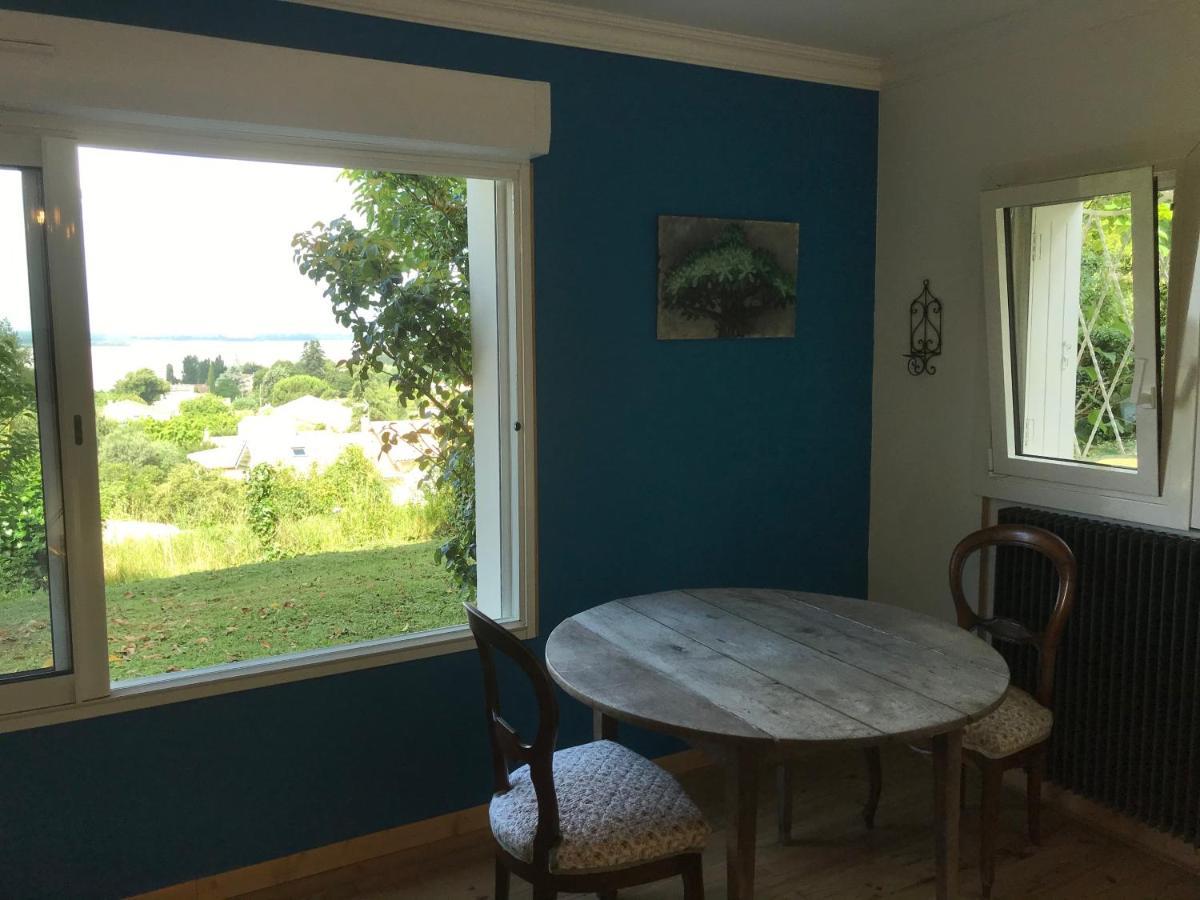 Appartement Avec Vue Panoramique Sur L'Estuaire De La Gironde Plassac  المظهر الخارجي الصورة